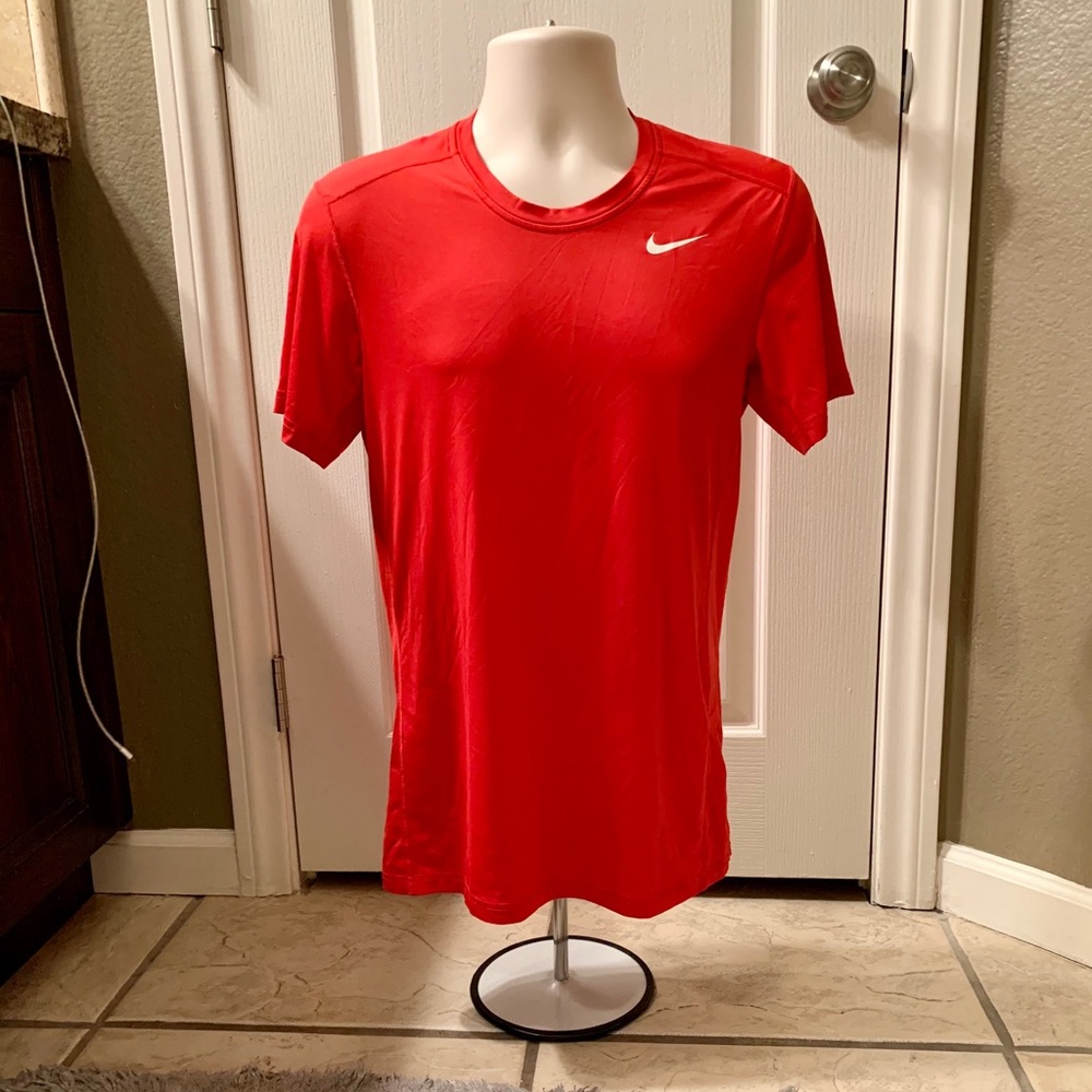 Nike Men’s, Dri-Fit, Fitted, Small Athletic Shirt!